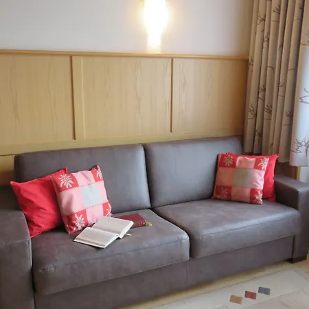 Gaestehaus Zedlacherhof בית הארחה מטרי אין אוסטירול