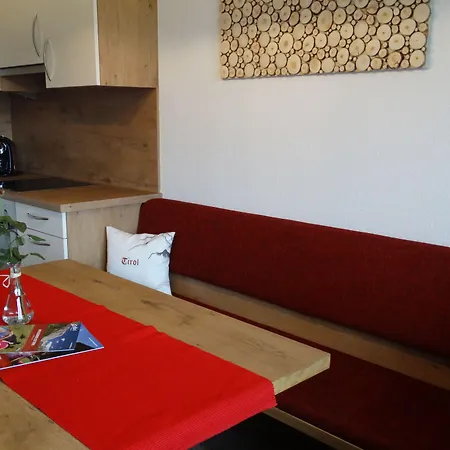 בית הארחה Gaestehaus Zedlacherhof 3*