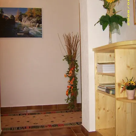 Gaestehaus Zedlacherhof Konukevi Matrei in Osttirol