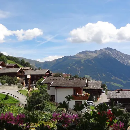 Gaestehaus Zedlacherhof Guest house Matrei in Osttirol
