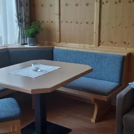 Guest house Gaestehaus Zedlacherhof 2*