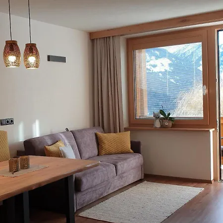 Gaestehaus Zedlacherhof 마트레이 인 오스티롤