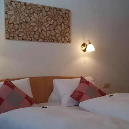 Vendégház Gaestehaus Zedlacherhof Matrei in Osttirol