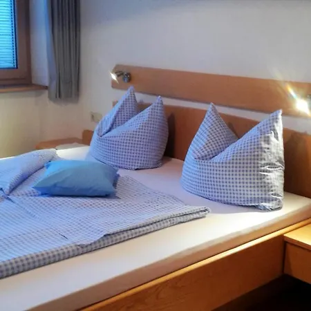 Vendégház Gaestehaus Zedlacherhof 3*